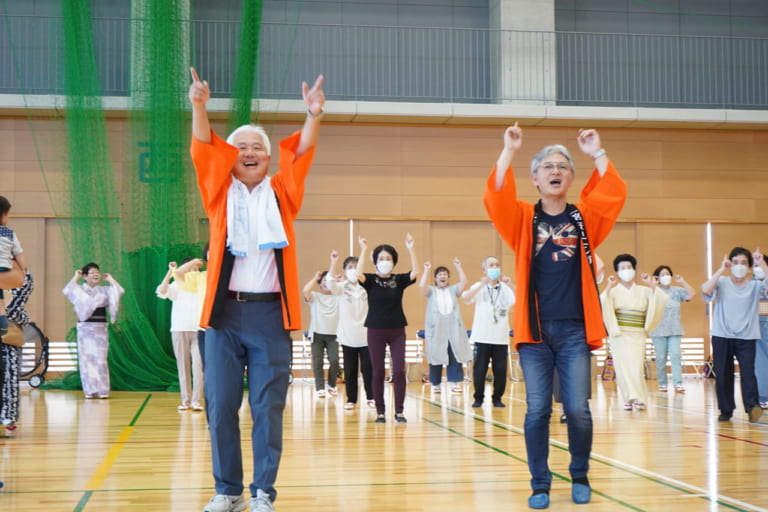 盆踊りに一宮モーニング音頭が初めて流れます　練習風景